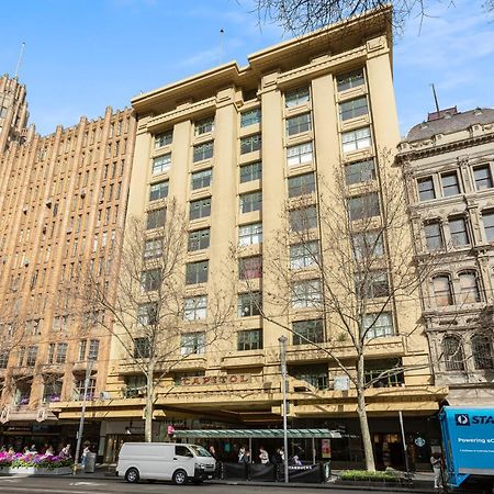 Complete Host Capitol Apartments Melbourne Exterior photo